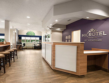 Hotel Microtel & By Wyndham 3*